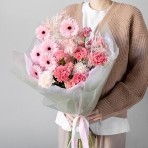 gerbera bouquet Malta florist delivery