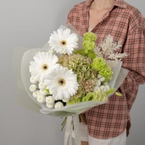 mixed flower bouquet St Julians Malta delivery