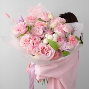 pink rose bouquet Malta flower delivery